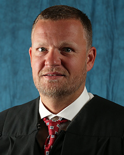 Caleb  Bayless 