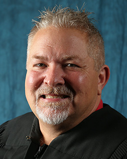 Larry  Ables II